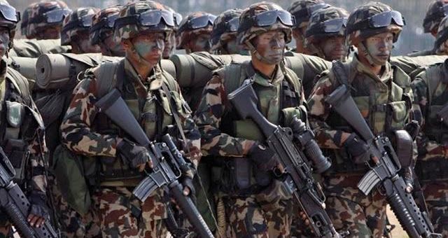 नेपाली सेनाः हाकिमको दुई प्रतिशत काट्दा सिपाहीको २८ प्रतिशत काटिन्छ !