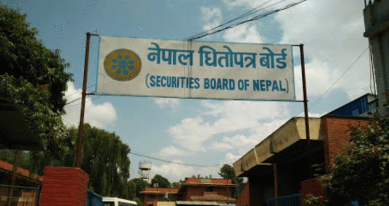 विपद्को घडीमा नेपाल धितोपत्र बोर्डको उदाहरणीय काम ! कोरोनाविरुद्ध लड्न ५० लाख रुपैयाँ सहयोग…