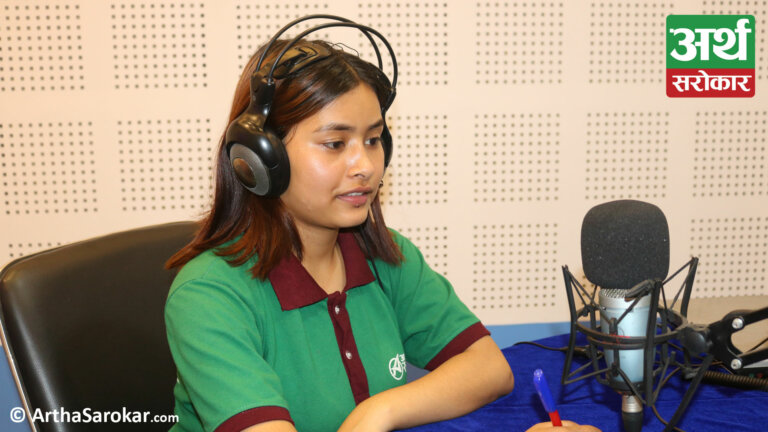 रेडियो कार्यक्रम ९४ः लघुवित्त विरुद्धको आन्दोलनका नेता मणिराम ज्ञवालीसँग गरिएको विशेष अन्तर्वार्ता, साथमा साताभरिका खास समाचार