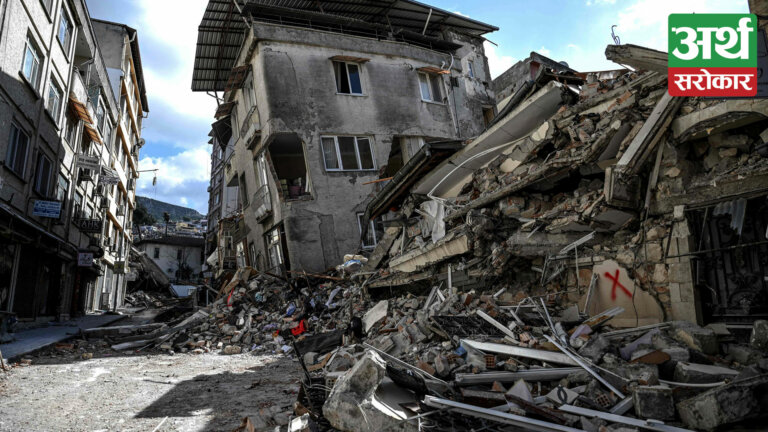 भूकम्पपछि टर्कीः घर र आफन्त गुमेपछि सयौँ परिवार सडकमा, महंगी बढ्दै, आर्थिक संकटले नेटो काट्यो (फोटो-कथा)