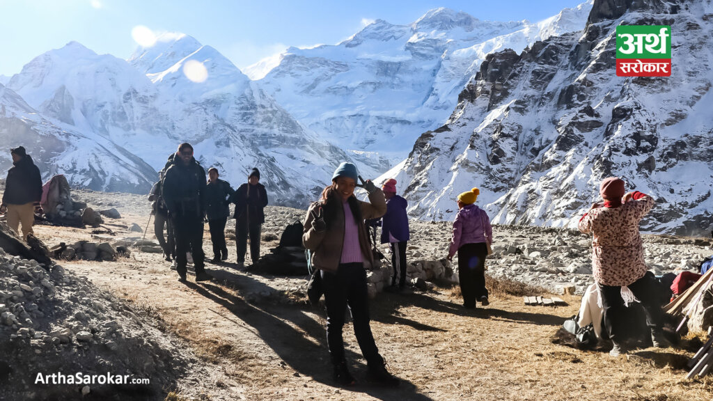 कञ्चनजङ्घा क्षेत्रमा पर्यटकको ताँती