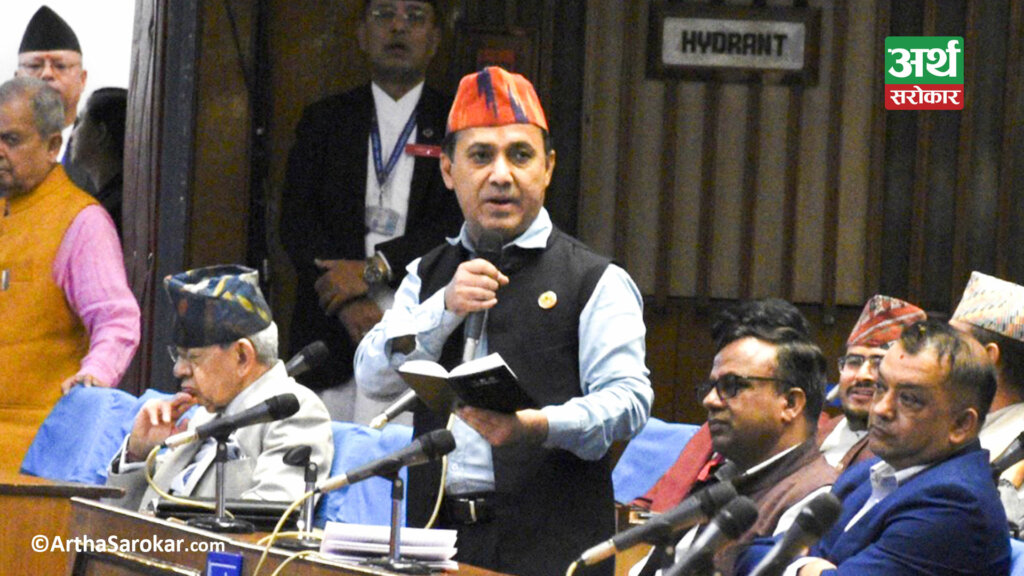‘कुलमानलाई बर्खास्त गरेर सरकारले गल्ती गर्यो’- विश्वप्रकाश 